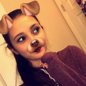 Meet your Posher, Mia